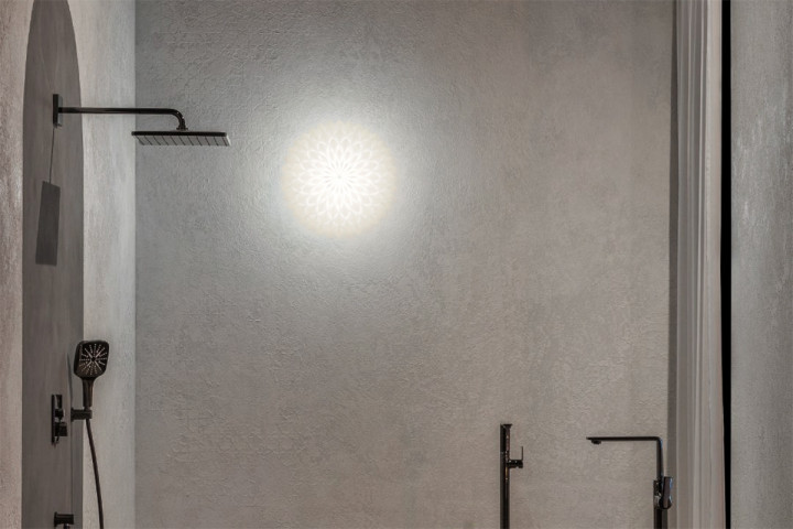 Adamlamp Modular Faceted Wall Light Ball 50 modern geometry white diffuse scone lamp Grohe Interior S/alon Budapest S/22 Home Trend exhibition Budapest Sport Arena