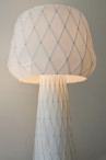 Diamond Grid Floor Light 160 – Lámpara de diseño geométrica