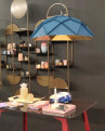 lámpara BLOOM 80 ADAMLAMP azul azur oro colgante OTTHONDesign Budapest exposición