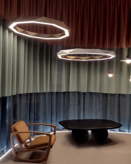 The Sun Chandelier Ring Light combines modern aesthetics with functionality. Available in various sizes, it adds elegance and brightness to any interior setting.
