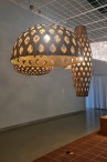 Bamboo Light Hexagonal Cigar 105 – zeitgenössische Bambus Pendelleuchte