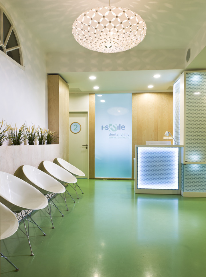 Adamlamp geometry apet white lattice ellipse shape ceiling pendant light lobby decoration light ISmile Dental Clinic Budapest 