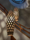 Adamlamp Bamboo Light Hexagonal Cigar 105, trapphuspendel, handgjord bambudesign, privat lägenhet Budapest
