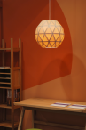 Wood Veneer Light Ball 45 - Varmt ljus med träets naturliga struktur